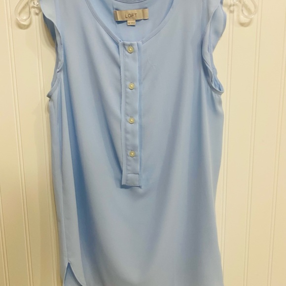 Loft light blue flutter sleeve blouse NWOT size xs - Picture 3 of 7